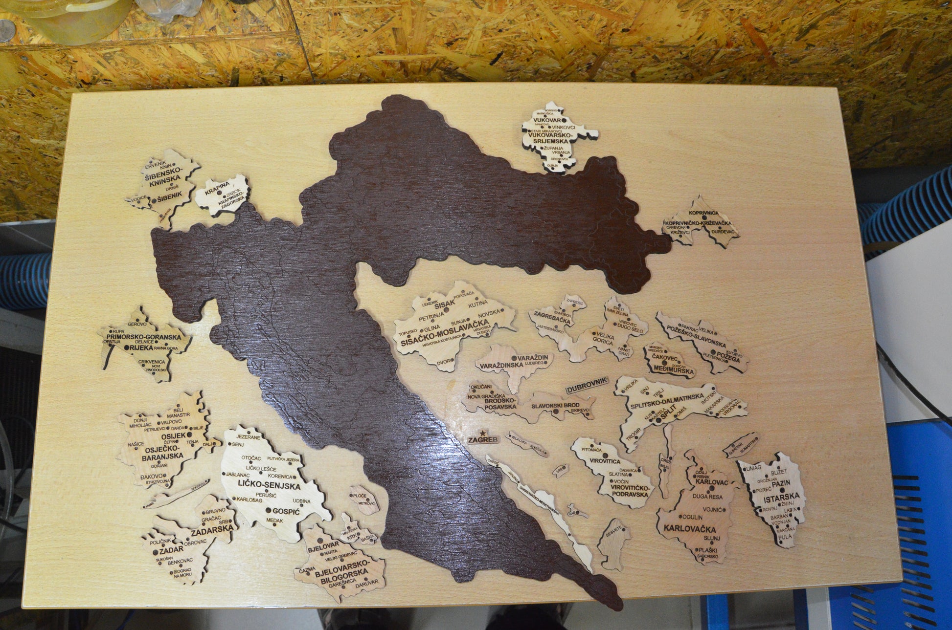 Croatia wooden map